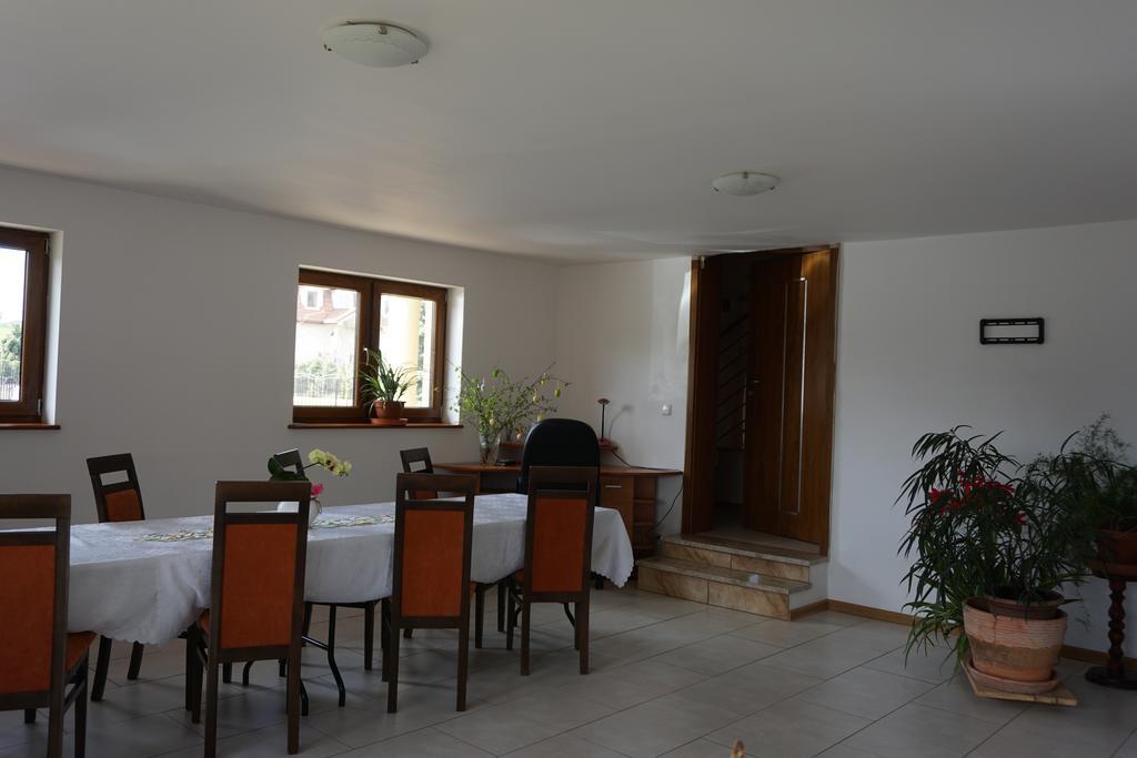 Hotel Gosciniec Klejnot Borowo Exterior foto