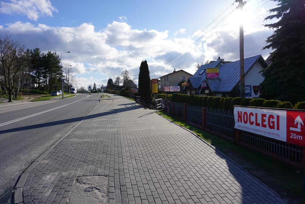 Hotel Gosciniec Klejnot Borowo Exterior foto