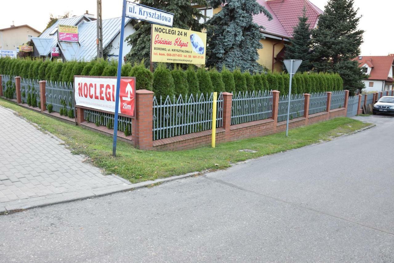 Hotel Gosciniec Klejnot Borowo Exterior foto
